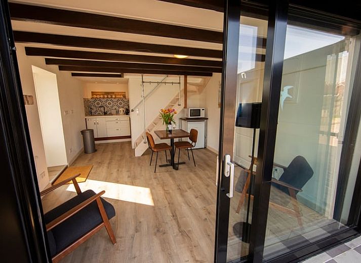 Ferienhaus in Oosterend auf Texel mit grossem Garten und gruener Umgebung.