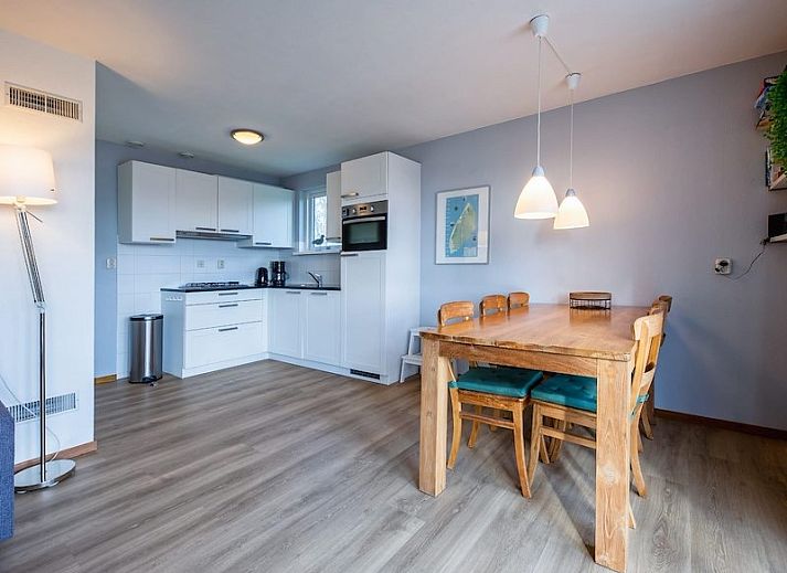 Charmant vakantiehuis Type II - nr. 43 Stormvogel in Oosterend, Texel met prachtig aangelegde tuin.