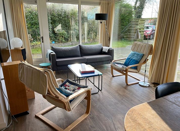 Rustikales Ferienhaus Bijenkorfweg 29 in Oosterend, Texel, mit grossem Innenhof.