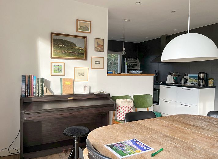 Rustikales Ferienhaus Bijenkorfweg 29 in Oosterend, Texel, mit grossem Innenhof.