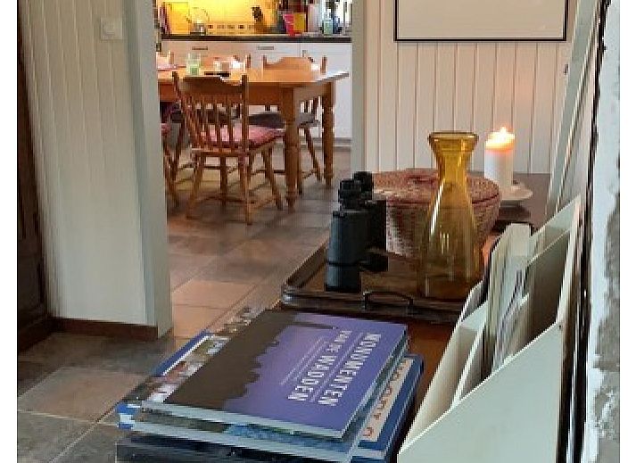 Schapen grazen bij 't Kaaps Huussie, een charmant vakantiehuis in Oosterend, Texel omringd door natuur.