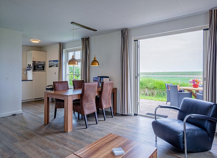 Gemuetliches Ferienhaus De Waddenschelpjes - De Mossel in Oosterend, Texel mit grossem Garten.