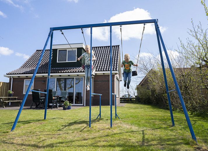 Vacation home Duunkruud with terrace in South Eierland, Texel, Wadden Islands.