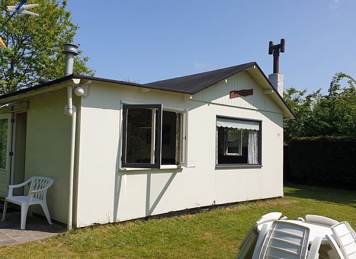 Knusse stapelbedkamer in De Strandloper bungalow, De Koog, Texel.
