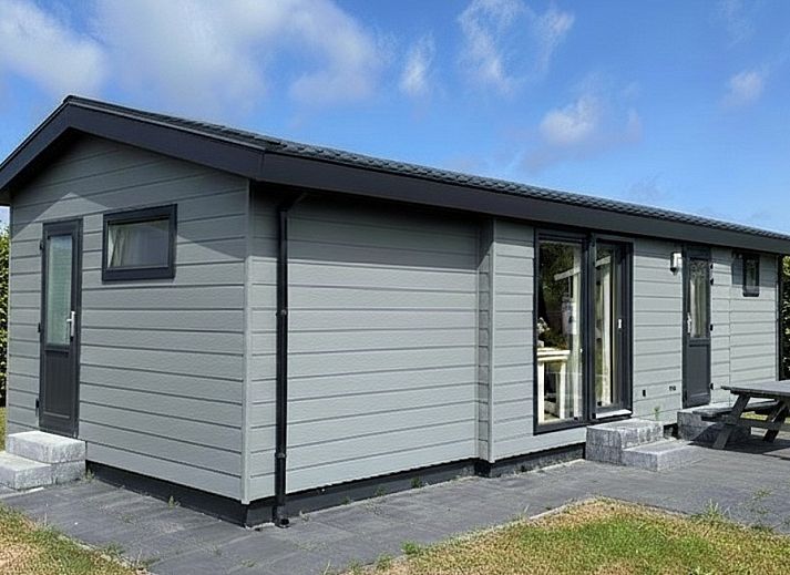 Vakantiepark De Bremakker - Bosveld 137, modern vakantiehuis in De Dennen, Texel met ruime veranda en zonnige omgeving op de Waddeneilanden.