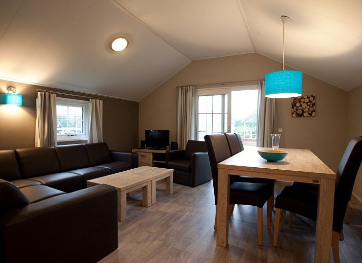 Veranda of Lodge - 6 persons in De Dennen, Texel, ideal for relaxation.