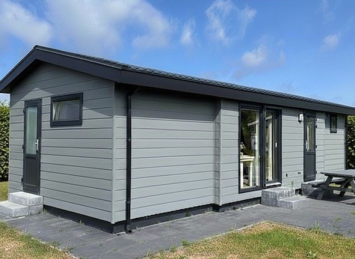 Vakantiepark De Bremakker - Bosveld 137, modern vakantiehuis in De Dennen, Texel met ruime veranda en zonnige omgeving op de Waddeneilanden.