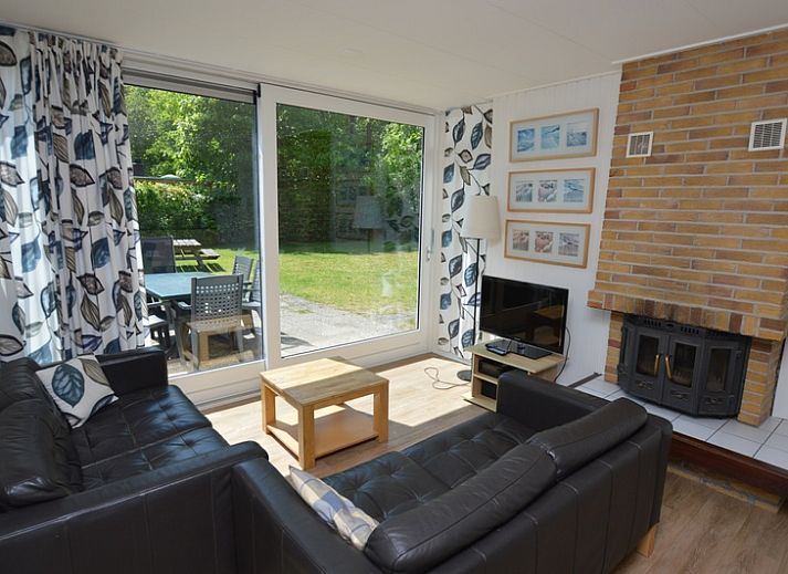 Vakantiehuis de Parel 282 in De Dennen, Texel met ruime groene tuin en terras.