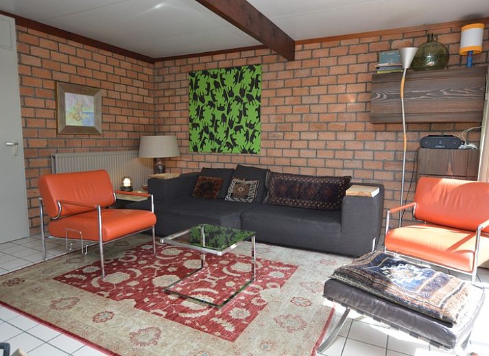 Bungalow Verste Coogh 70 in De Dennen, Texel, umgeben von gruener Natur und Ruhe.