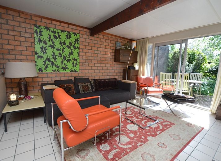 Bungalow Verste Coogh 70 in De Dennen, Texel, umgeben von gruener Natur und Ruhe.