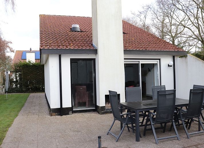 Ferienhaus Gortersmient 252 in De Dennen, Texel mit grossem Garten und Terrasse zur Entspannung auf den Watteninseln.