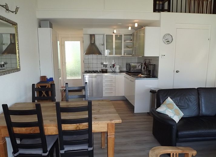 Gemuetliches Wohnzimmer des Ferienhauses Gortersmient 286 in De Dennen, Texel, Waddeninseln.