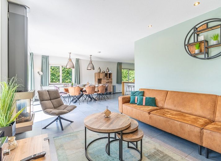 Geniessen Sie den Garten im Bungalowpark 't Hoogelandt - Villa 126 mit Whirlpool und Sauna in De Dennen, Texel. Perfekt zum Entspannen in der Natur.