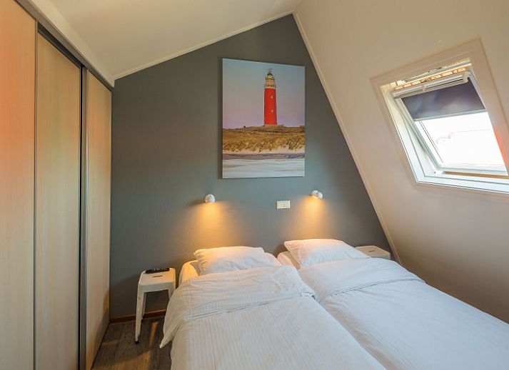 Gemuetlicher Garten mit Sitzgelegenheiten in Gortersmient 310, Bungalowpark Gortersmient, De Dennen, Texel, ideal zum Entspannen.