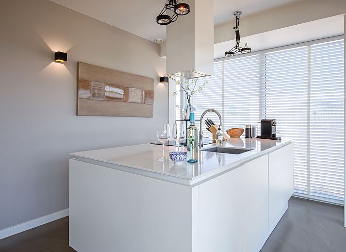 Comfortabele zithoek in Villa Serendipity, vakantiehuis gelegen in De Dennen, Texel.