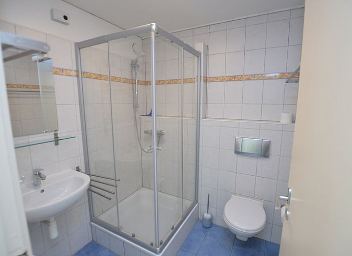 Komfortable Sitzecke im Ferienhaus de Parel 262, De Dennen, Texel. Geniessen Sie die Ruhe und Stille auf den Watteninseln.