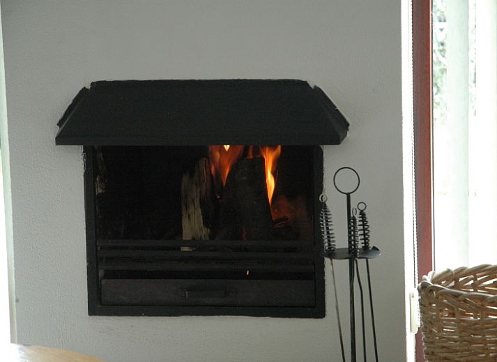 Gemuetliches Wohnzimmer von Bungalowpark Gortersmient, Ferienhaus Gortersmient 308 in De Dennen, Texel. Ein idealer Ort fuer Entspannung.