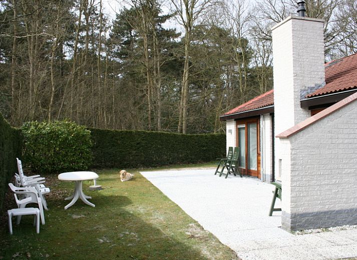 Vakantiehuis Gortersmient 354 in De Dennen, Texel met charmante entree en moderne architectuur.