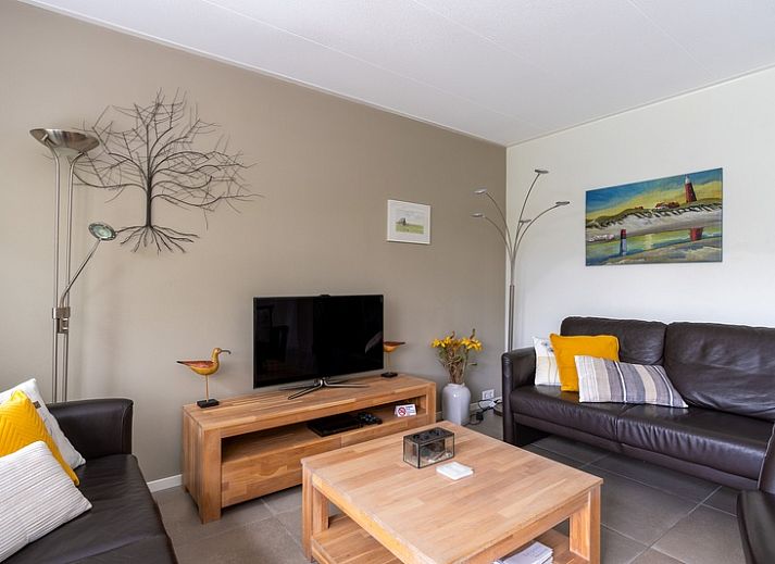 Landhaus Tempelierweg 23 in De Dennen, Texel mit grossem Garten und Terrasse, ideales Ferienhaus auf den Watteninseln.