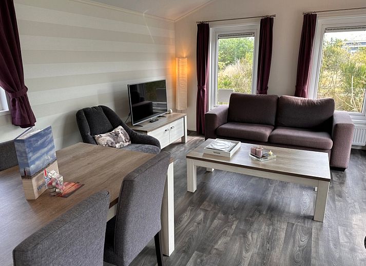 Ferienpark de Bremakker - Akkerveld 23 Ferienhaus in De Dennen, Texel mit gruenem Garten und Terrasse.