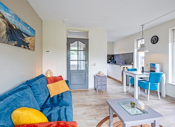 Wulpenweid 14 Zeehond vakantiehuis in De Dennen Texel met zonnig terras en groene tuin.