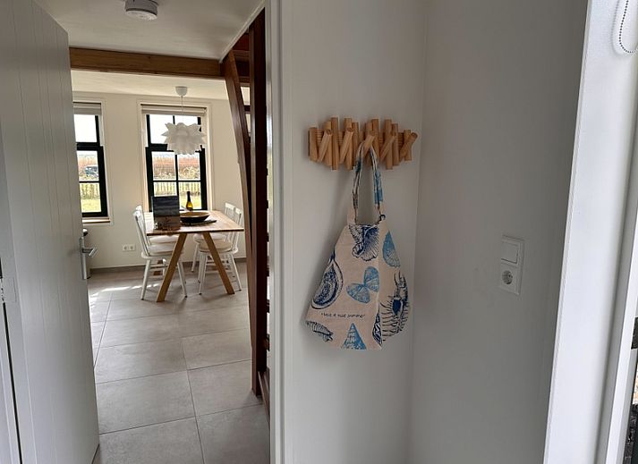 Gemuetliche Sitzecke in 't Seumerhuussie, Ferienhaus in De Dennen, Texel mit viel Licht.