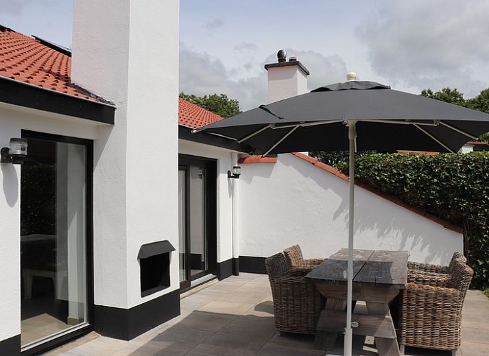 Gezellige eetkamer in Vakantiehuis Gortersmient 302, De Dennen, Texel.