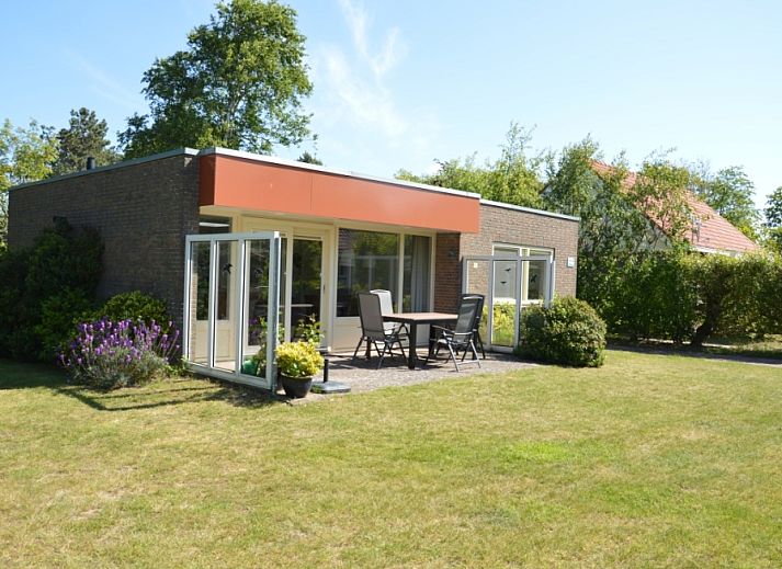 Tempelierweg - Kogermient 11, vakantiehuis met zonnig terras in De Dennen, Texel.