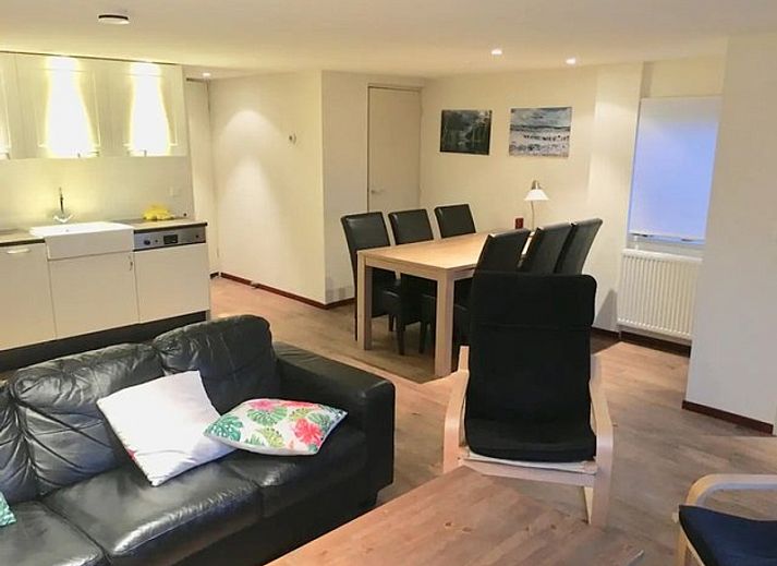 Bollenveld - de Iris Ferienhaus in De Dennen, Texel mit grossem Garten und Terrasse zum Entspannen in der Natur.