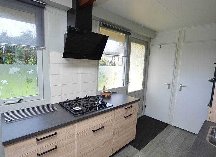 Gezellige woonkamer in Bungalow Verste Coogh 66, vakantiehuis in De Dennen, Texel.