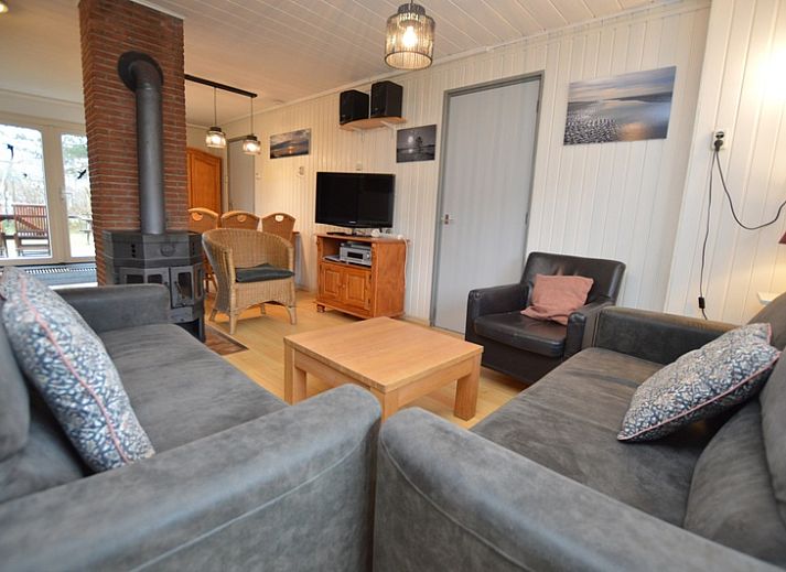 Ferienhaus de Parel 206 in De Dennen, Texel mit grossem Garten und Terrasse zum Entspannen.