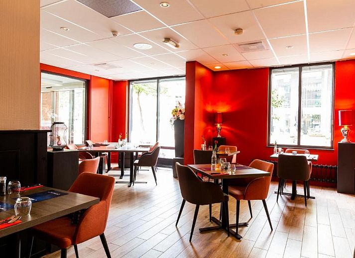 Geraeumiges Doppelzimmer im Bastion Hotel Maastricht Centrum, im Herzen von Maastricht, Limburg, gelegen.