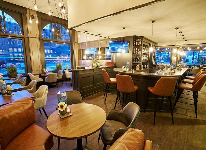 Attractive bedroom in Amrath Grand Hotel de l'Empereur, Maastricht, South Limburg, ideal vacation apartment.