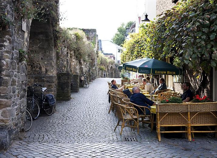 Gezellige zithoek in Designhotel Maastricht, vakantieappartement in Zuid Limburg.