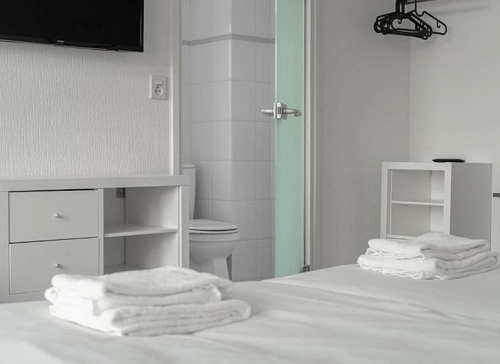 Stylish dining room at Hotel de la Bourse, enjoy the culinary experience in Maastricht, Limburg.