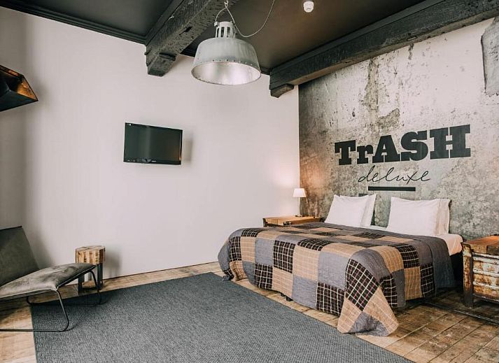 Verblijf 013947 - Vakantie appartement Zuid Limburg - Hotel Trash Deluxe