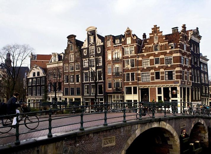 Guest house 0151190 - Apartment Amsterdam eo - Hotel Sint Nicolaas