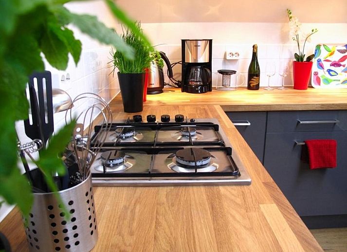 Modern bathroom with designer sink in Boathotel Rotterdam Seven, Rotterdam.