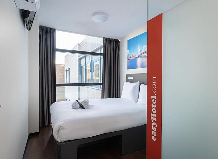 Verblijf 027059 • Vakantie appartement Rotterdam eo • easyHotel Rotterdam City Centre