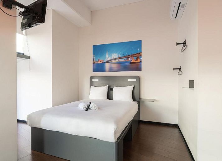 Guest house 027059 - Apartment Rotterdam eo - easyHotel Rotterdam City Centre