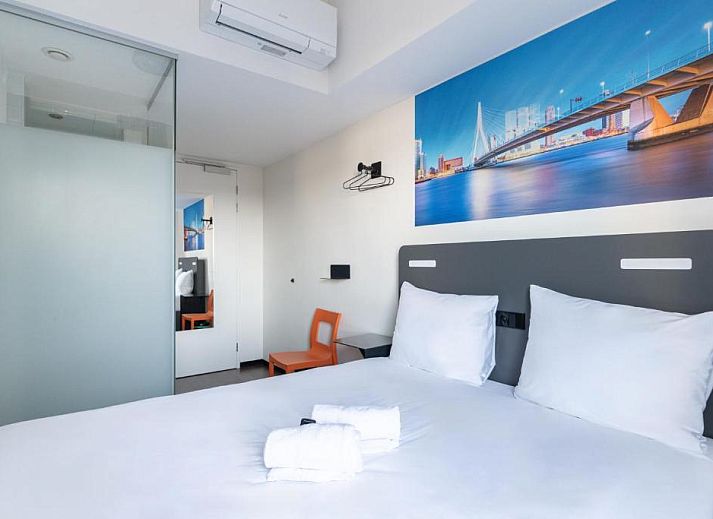 Guest house 027059 - Apartment Rotterdam eo - easyHotel Rotterdam City Centre
