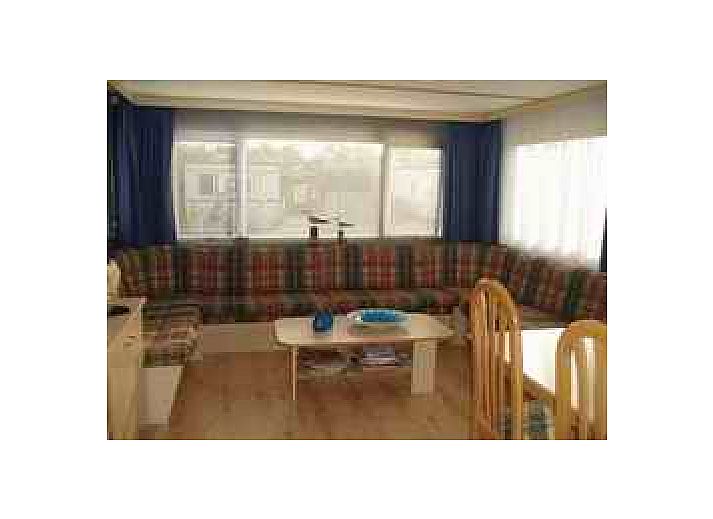 Achaa Mobilheim in Formerum, Terschelling mit gerumiger Veranda inmitten der Natur auf den Watteninseln.