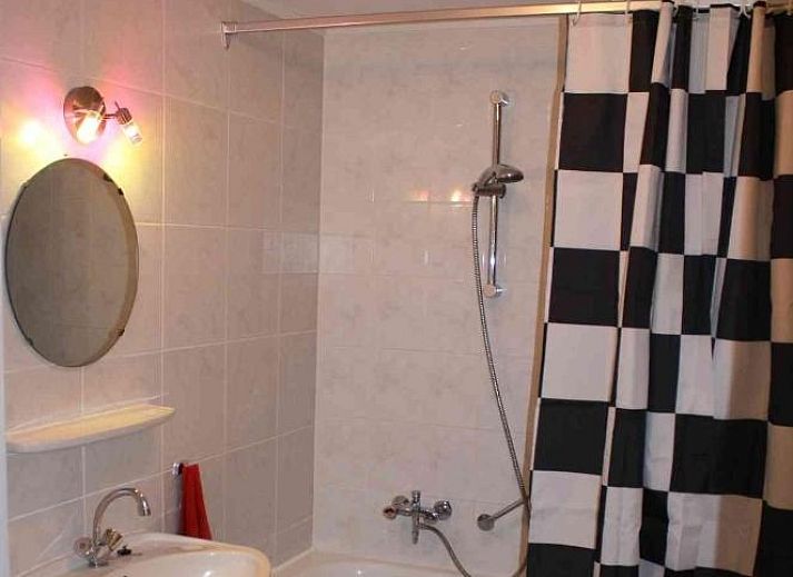 Wohnung APHRODITE in Hollum mit Blick auf Teich und Gruenflaeche, Ameland, Wadden Islands.