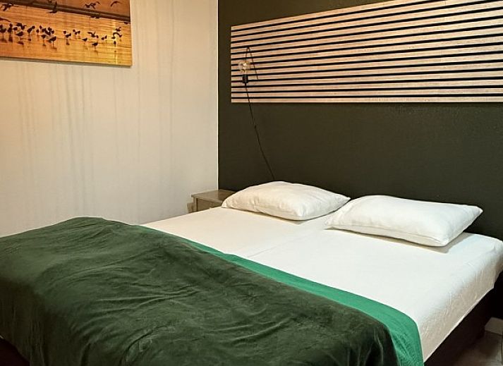 Stylish kitchen and dining area in De Hoek vacation home, Hoorn, Terschelling.