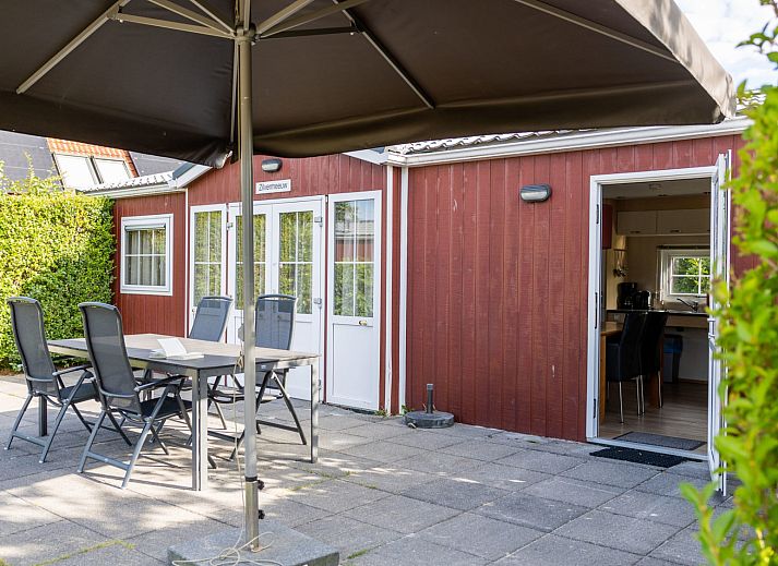 Guest house 031040 • Holiday property Terschelling • Duinbungalow Mindervalide