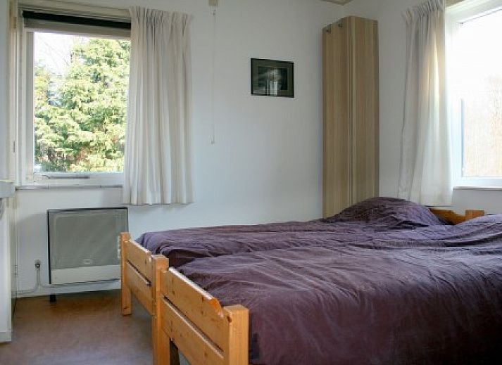 Rustige buitenomgeving van vakantiehuis Botter in Midsland Noord, Terschelling.