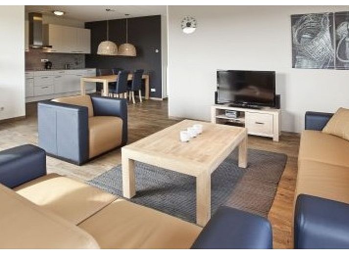 Ferienhaus fuer 2 Pers. in Midsland Noord, Terschelling mit Reetdach und gruener Umgebung, ideales Ferienhaus auf den Watteninseln.