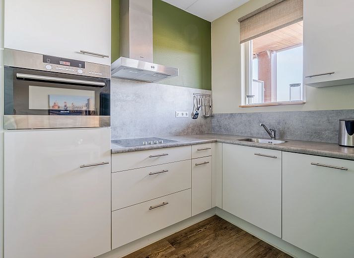 Bright sitting area with view in West Terschelling 2-person apartment 2CA, Terschelling.