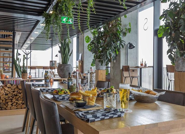 Verblijf 033333 - Vakantie appartement Noordoost Groningen - Leonardo Hotel Groningen