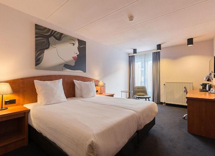 Moderne badkamer in Apollo Hotel Utrecht City Centre, voorzien van alle gemakken voor een comfortabel verblijf in Utrecht.